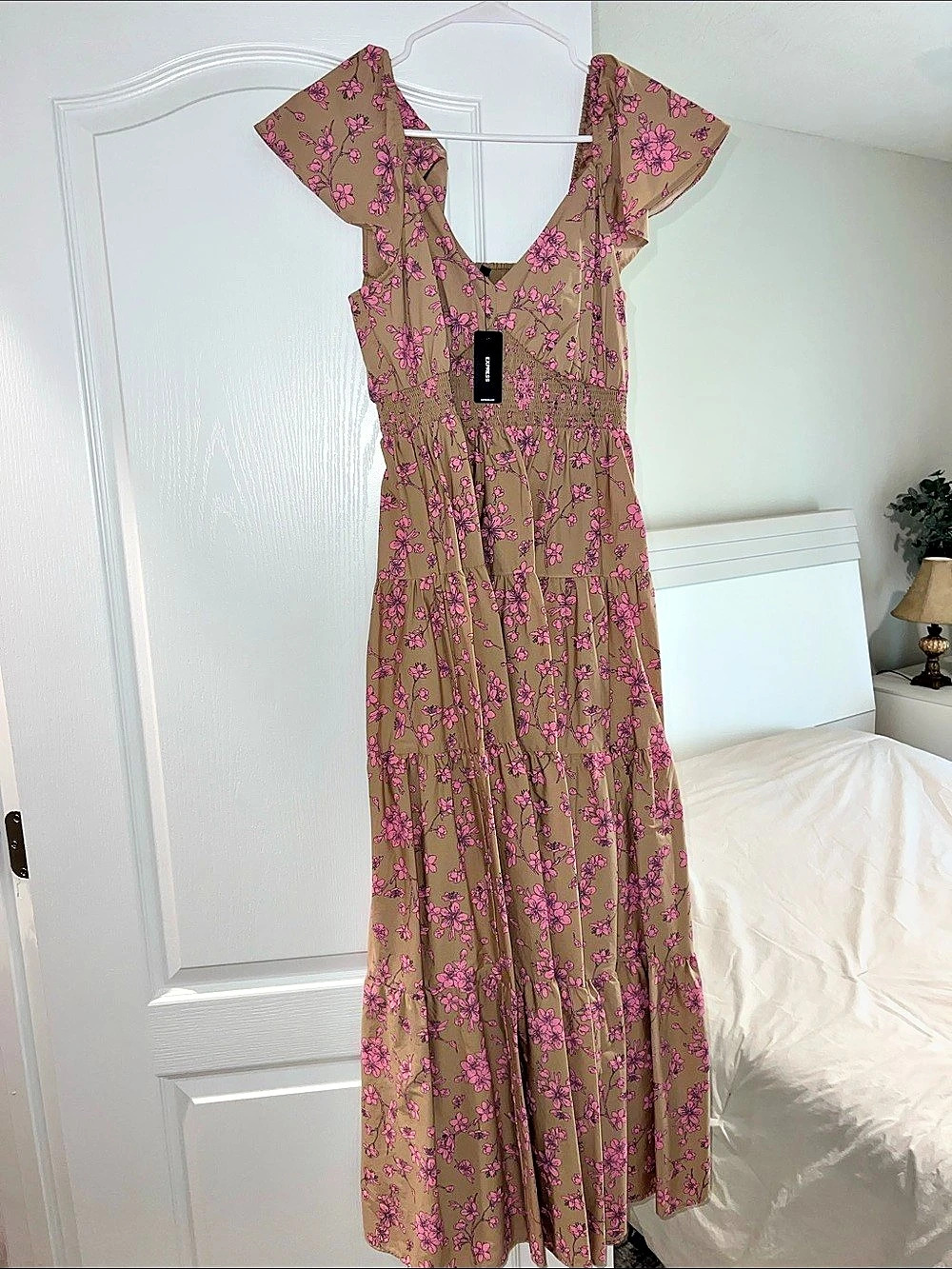 Express Floral Maxi Dress in Brown & Pink Size Small NWT